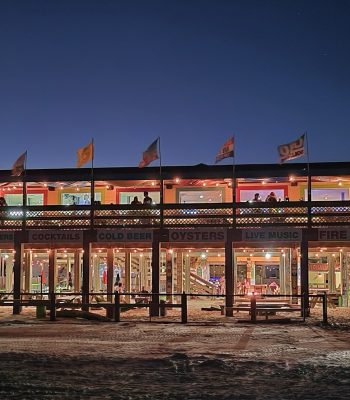 Beachfront Deck Bar & Grill